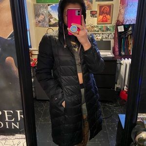 BLACK TOMMY HILFIGER JACKET